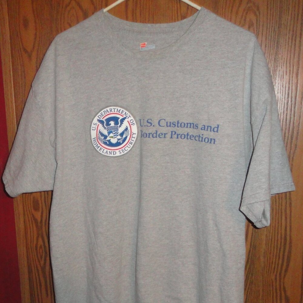 DHS US CUSTOMS AND BORDER PROTECTION T SHIRT HANES XL HOMELAND SECURITY GRAY